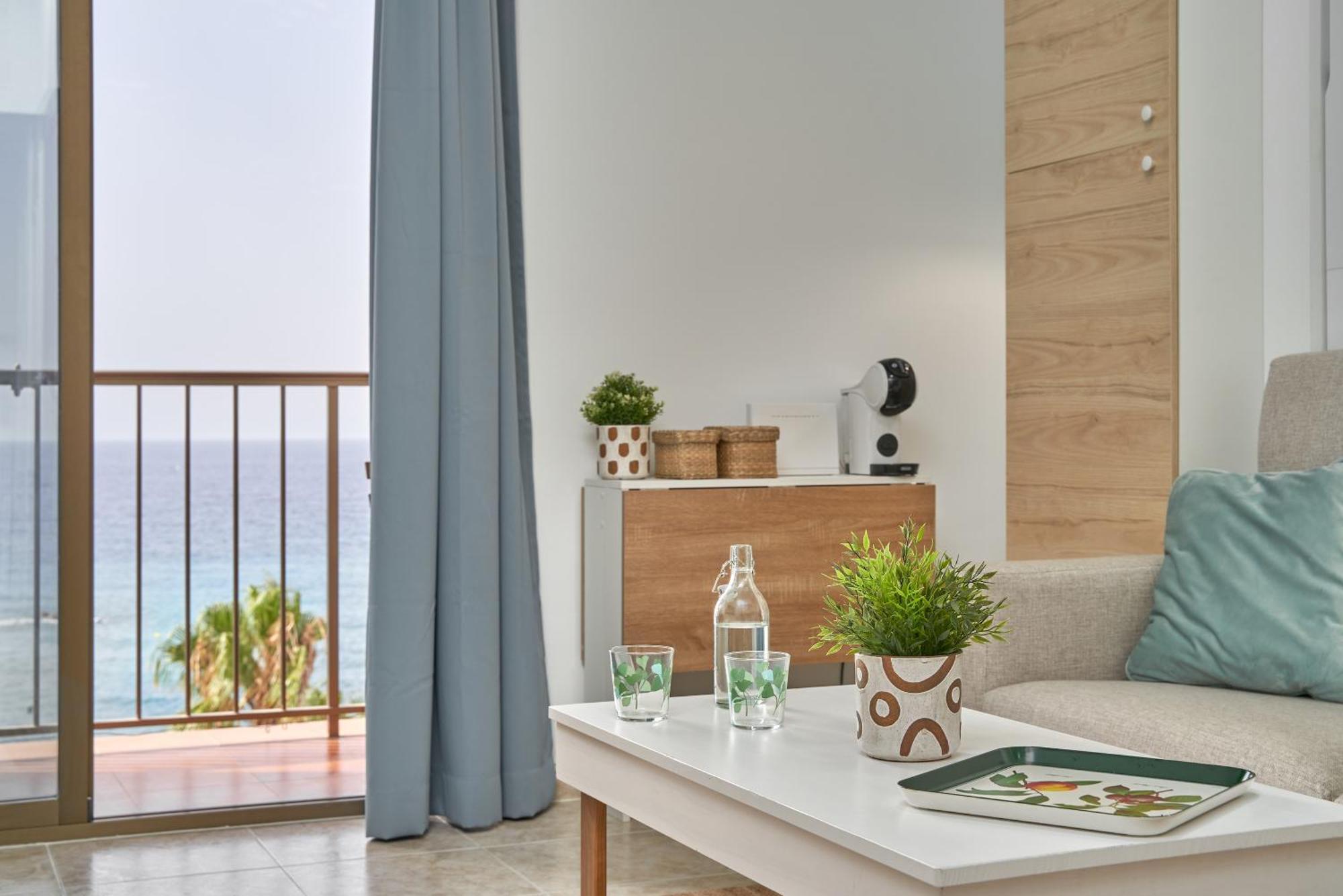 Estudio Puerta Del Mar Apartment Almunecar Ngoại thất bức ảnh