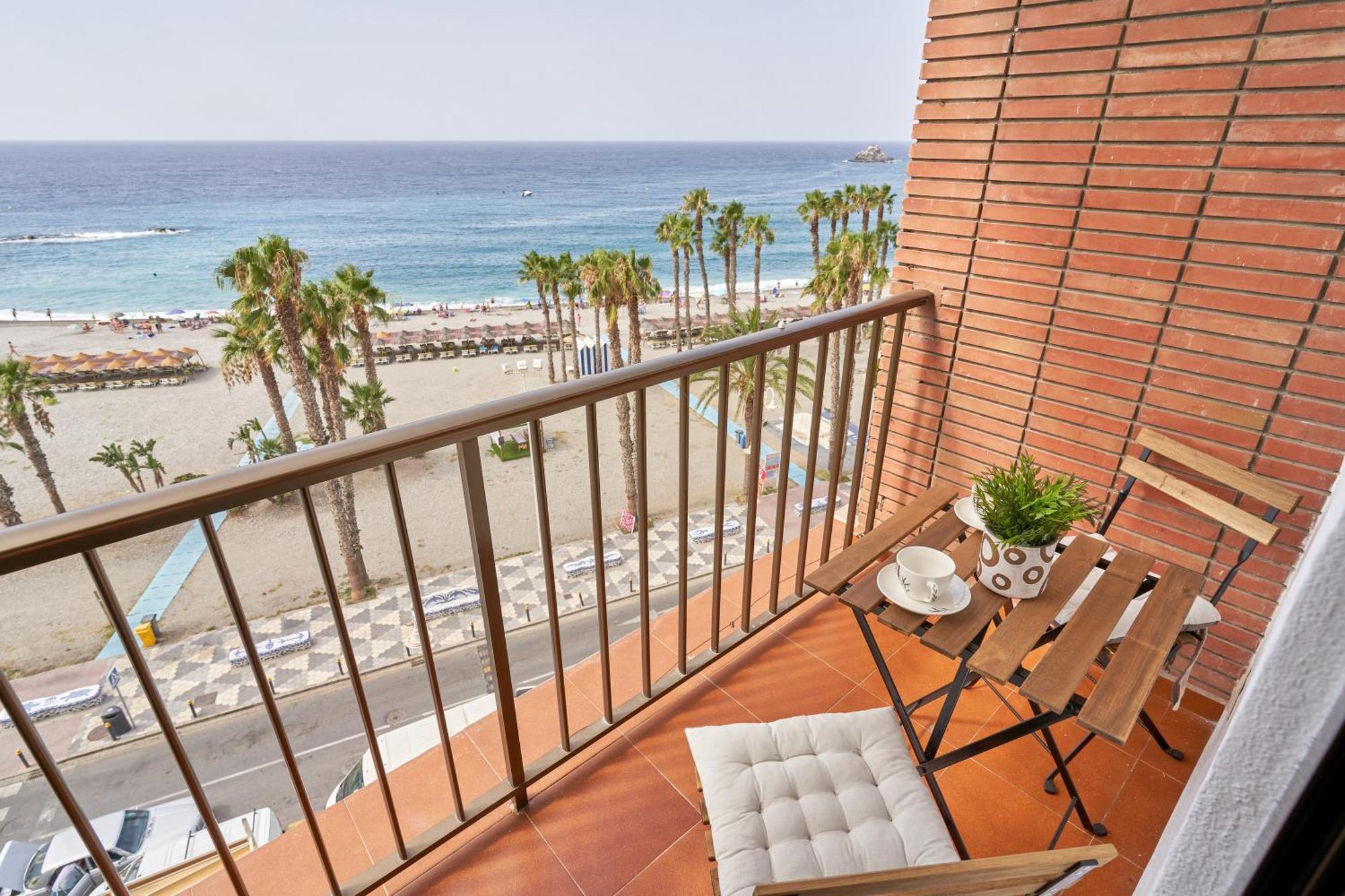 Estudio Puerta Del Mar Apartment Almunecar Ngoại thất bức ảnh