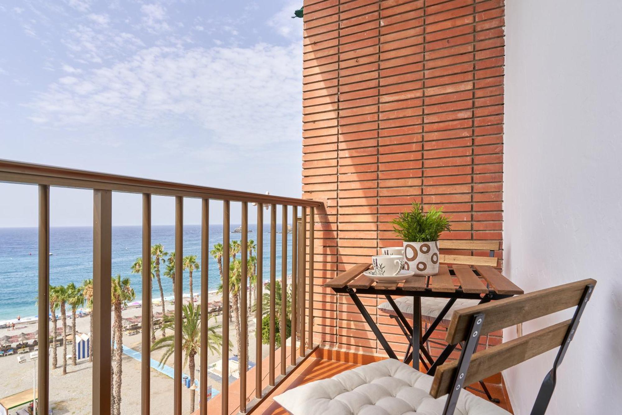 Estudio Puerta Del Mar Apartment Almunecar Ngoại thất bức ảnh